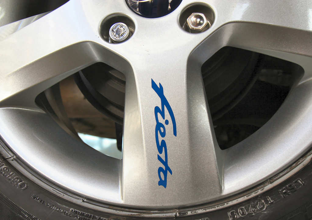 HighgateHouse Decals for Ford Wheel Rims