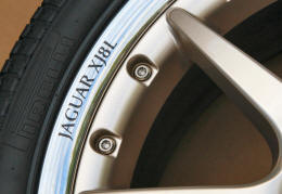 HighgateHouse Decals for Jaguar XJ8L Wheels